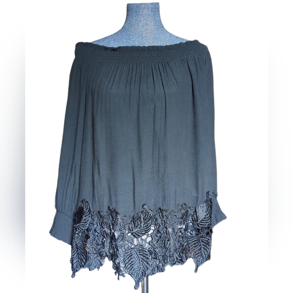 She & Sky Embroidered Lace Off the Shoulder Top